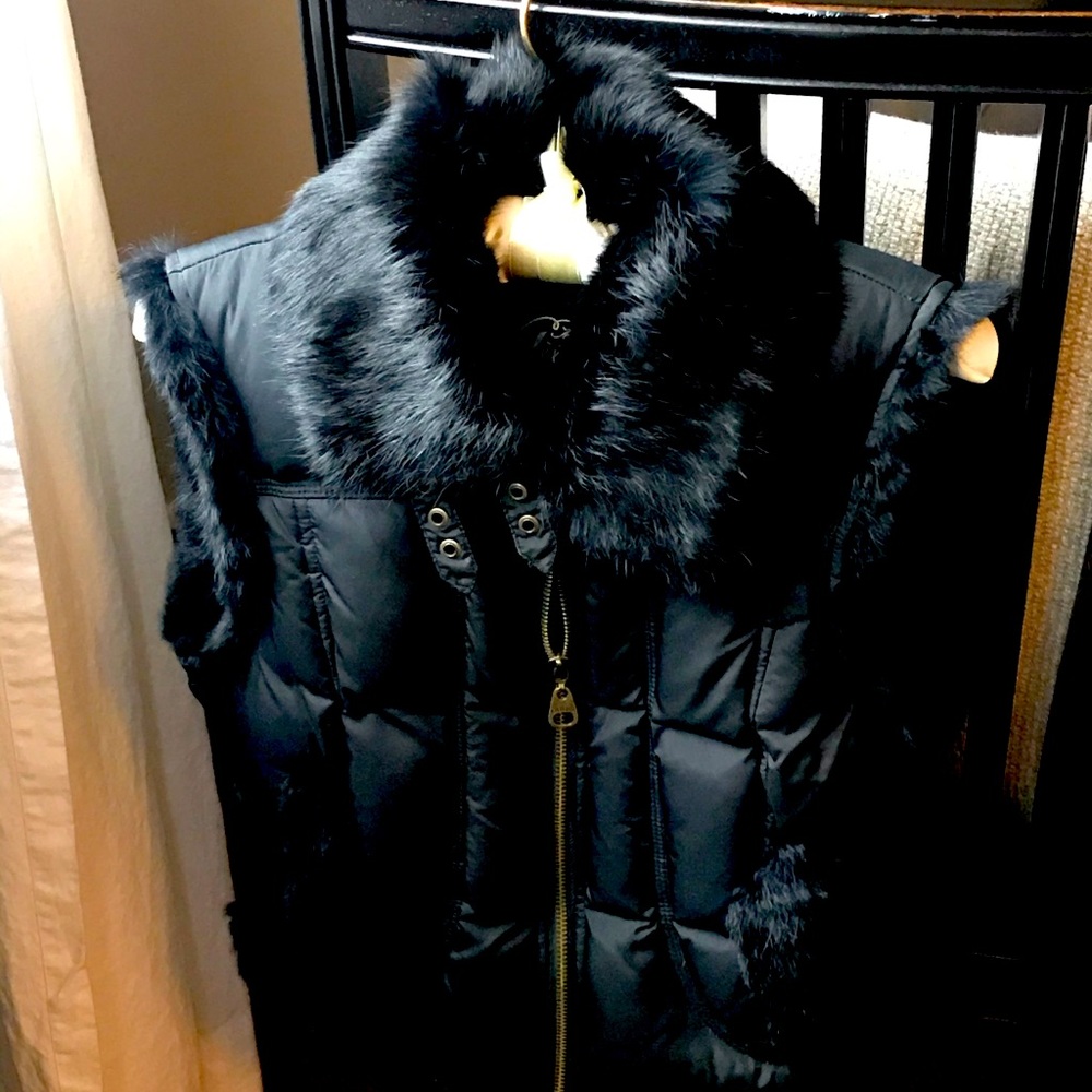 Guess Brand Puffy fashion vest